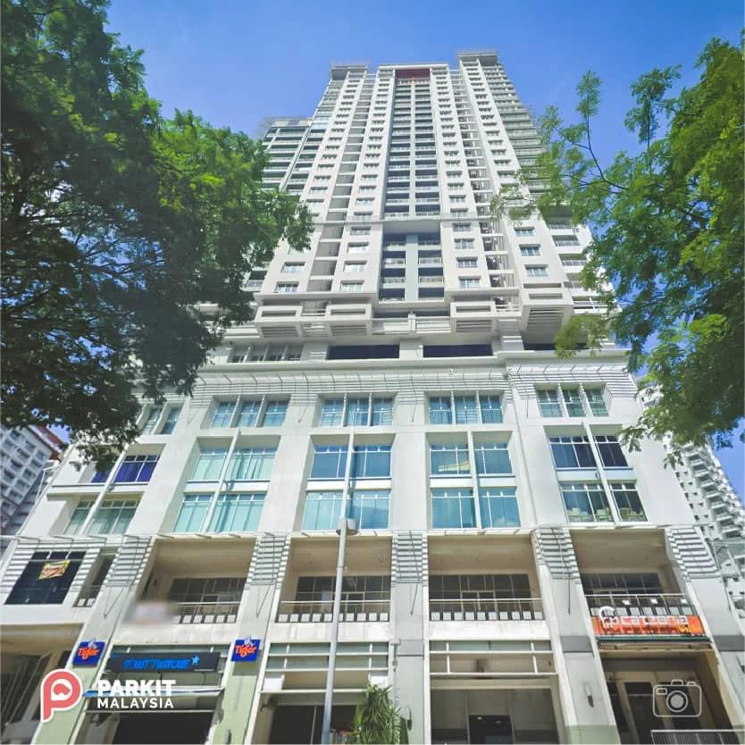 Metropolitan Square Condominium