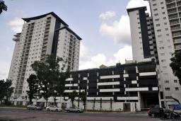 Suria Jelatek Residence